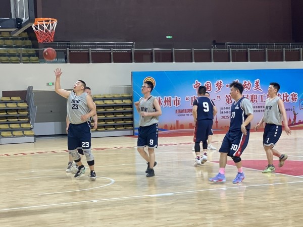 宝威（中国）篮球队在林州市篮球比赛中获奖